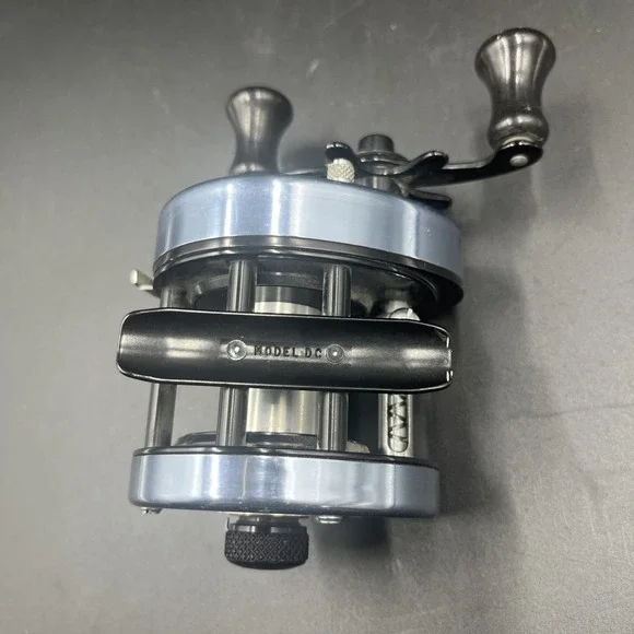 Shakespeare President II 1982 Baitcasting Fishing Reel Model DB USA Vintage - Picture 2 of 7